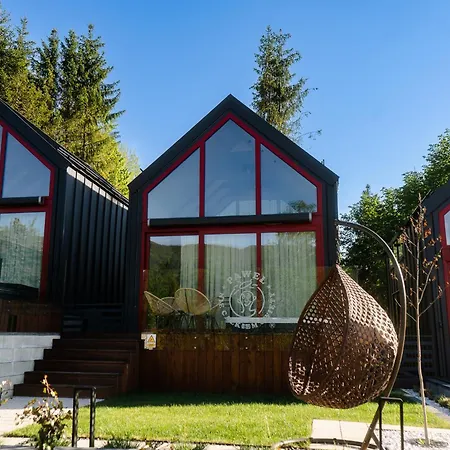 Domki Nie Calkiem Swiete Smerek Exterior photo